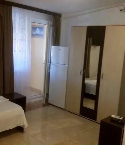 Denisa ゲストハウス