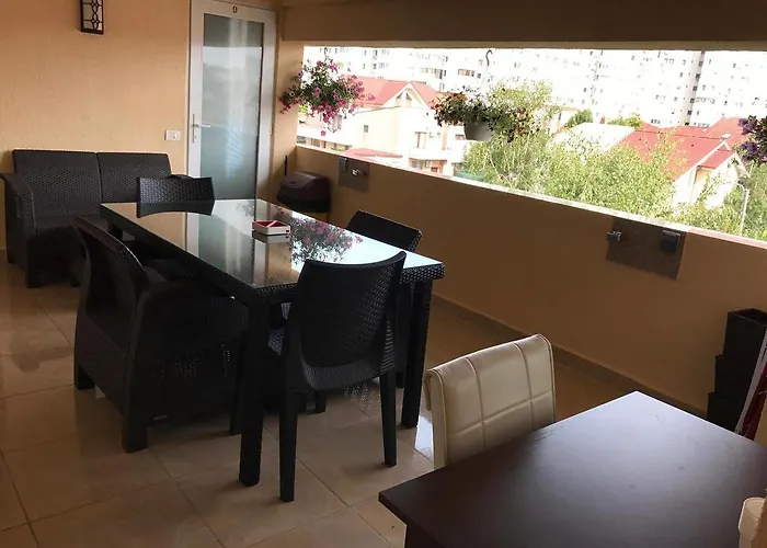 Denisa ゲストハウス 3*